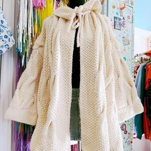 Vintage hand knit heavy weight collared tie up cardigan poncho